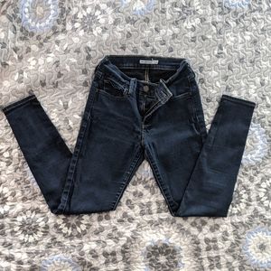 Levi's Jegging Skinny Jeans